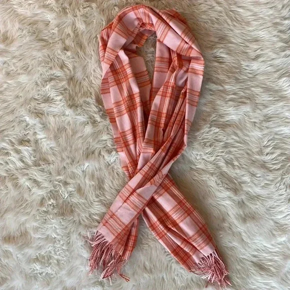 Urban Outfitters Plaid Blanket Scarf - Picture 1 of 7
